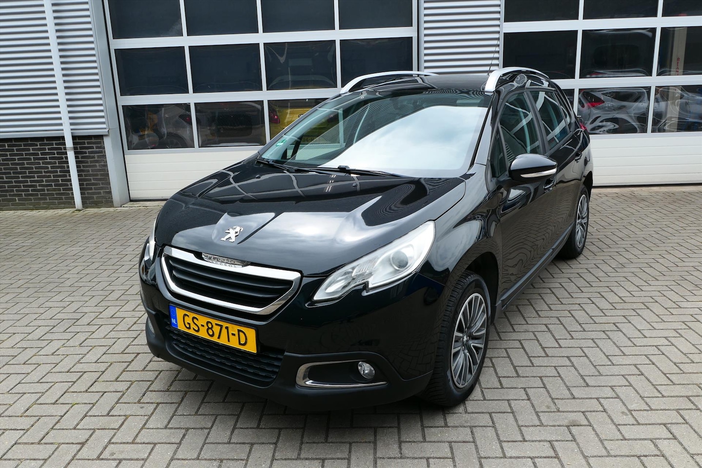 Peugeot 2008 - 1.2 PureTech Active 1.2 PureTech 110pk Active (1ste eigenaars&trekhaak) - AutoWereld.nl