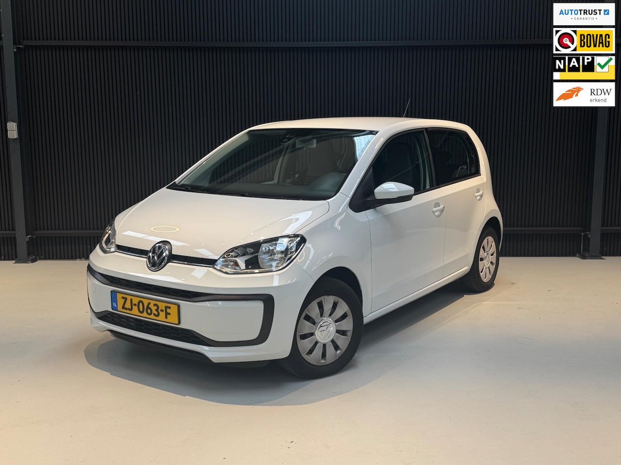 Volkswagen Up! - 1.0 BMT move up! Bluetooth| Airco - AutoWereld.nl