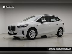 BMW 2-serie Active Tourer - 225e xDrive | Driving Assistant Professional | Stoelverwarming |