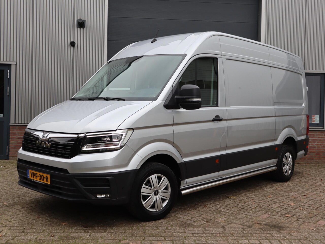 MAN TGE - 3.140 2.0 TDI Automaat Zeer complete uitvoering L3H3 Topstaat - AutoWereld.nl