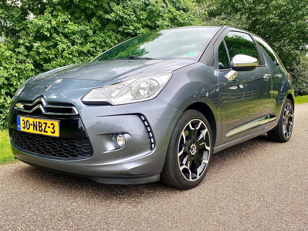 Citroën DS3 - 1.6 So Chic Navi|Clima|N.A.P - AutoWereld.nl
