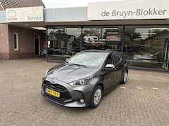 Toyota Yaris - 1.5 Hybrid Active parkeercamera / Apple Carplay / Android Auto / Adaptieve cruise control