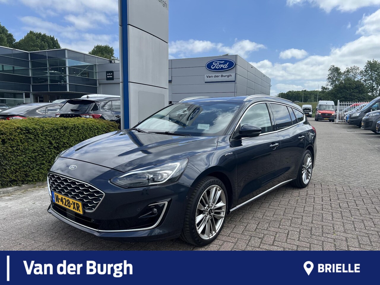 Ford Focus Wagon - Vignale 1.5 ECOboost 150pk - AutoWereld.nl