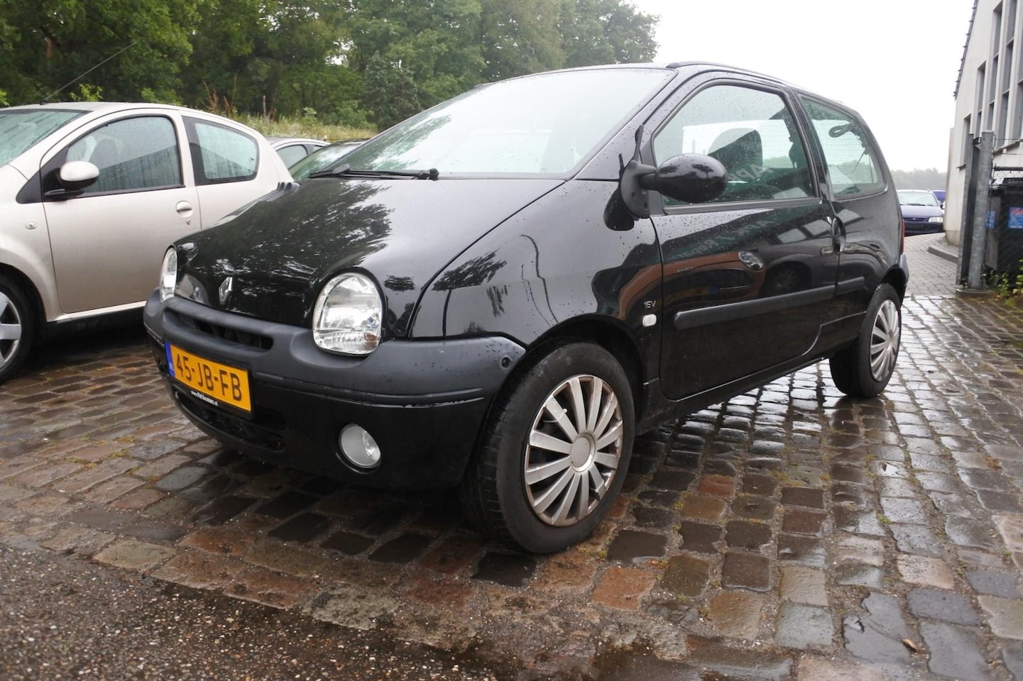 Renault Twingo - 1.2-16V Hélios 5-4-2026 apk 238 dkm N.A.P. div.exstra,s - AutoWereld.nl