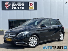 Mercedes-Benz B-klasse - 180 Prestige AUTOMAAT TREKHAAK PANORAMA