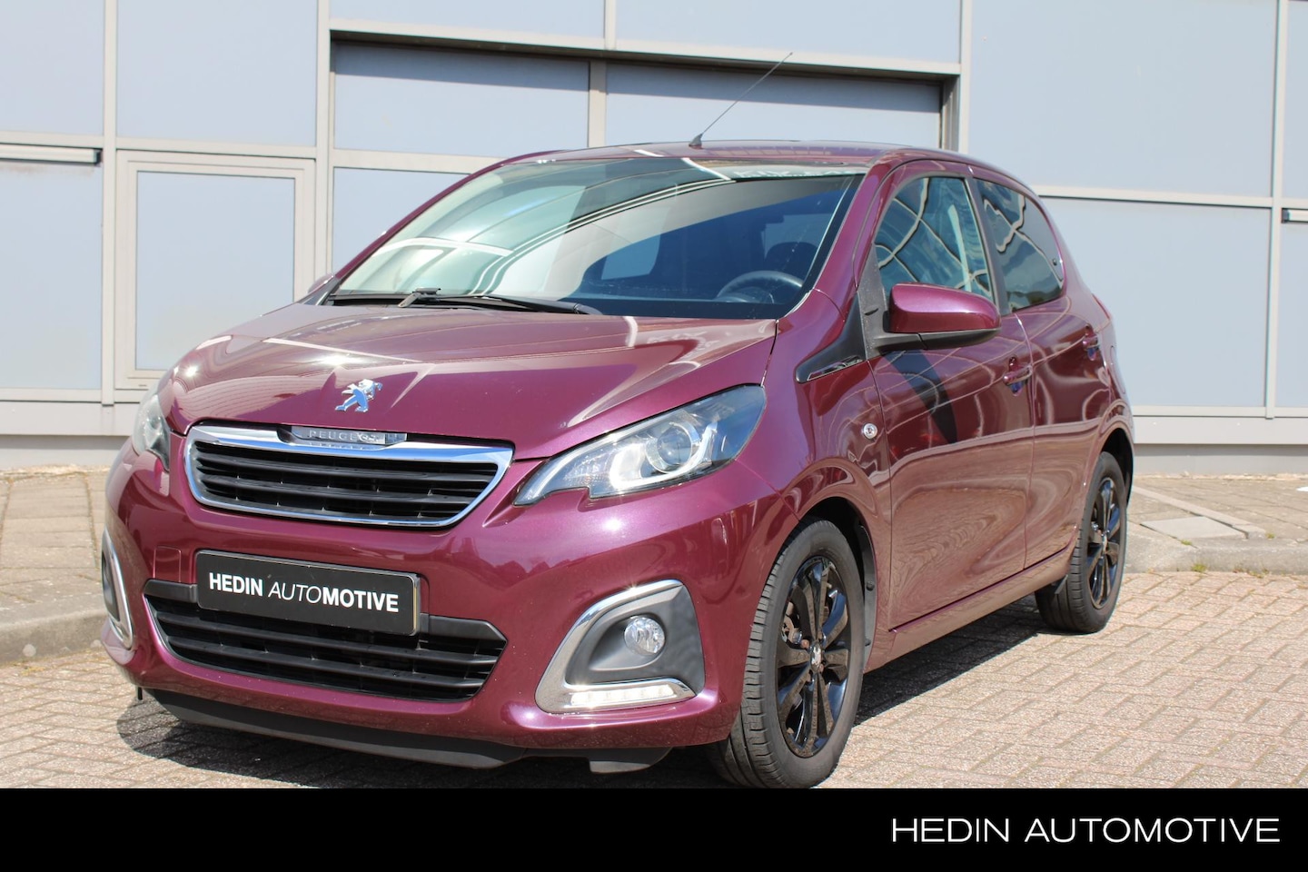 Peugeot 108 - 1.0 e-VTi Active | 5 deurs | Airco | Bluetooth | LM velgen Black Gloss - AutoWereld.nl