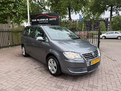 Volkswagen Touran - 2.0 TDI Comfortline Nav Clima Org Km Dealer Ond