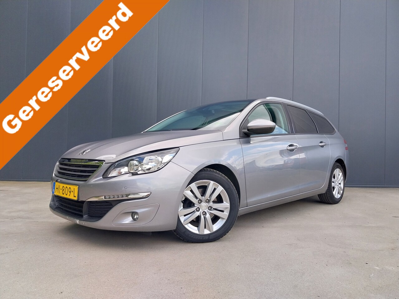 Peugeot 308 SW - 1.6 BlueHDI PANO DAK CAMERA LED NAVI CRUISE ECC TREKHAAK - AutoWereld.nl