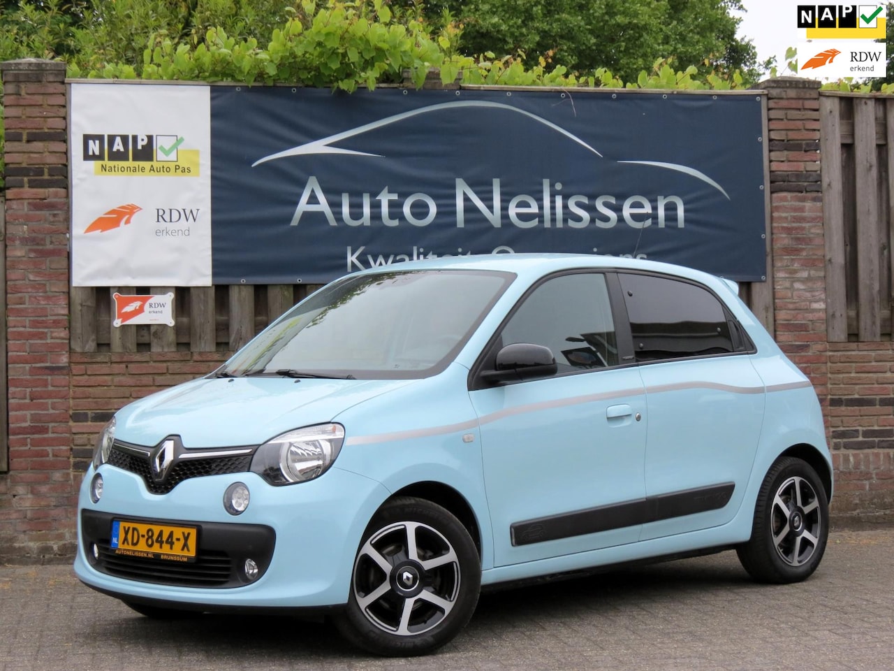 Renault Twingo - 1.0 SCe Limited | AIRCO | CRUISE CONTROL | MICHELIN BANDEN | DAB | PARKEERSENSORS | - AutoWereld.nl