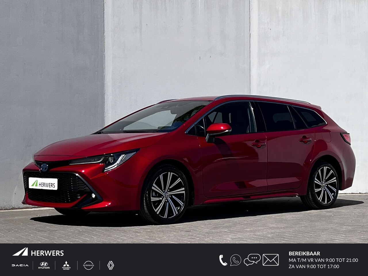 Toyota Corolla Touring Sports - 1.8 Hybrid Business + Automaat / Navigatie via Apple Carplay of Android Auto / Achteruitri - AutoWereld.nl