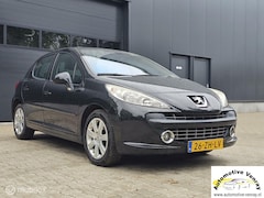 Peugeot 207 - 1.6 VTi XS Pack lees advertentie
