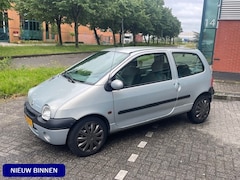 Renault Twingo - 1.2 Hélios Quickshift 5 APK TM 23/05/26 KM 177800 NAP EL.RAMEN + EL>SPIEGELS + RADIO CD SP