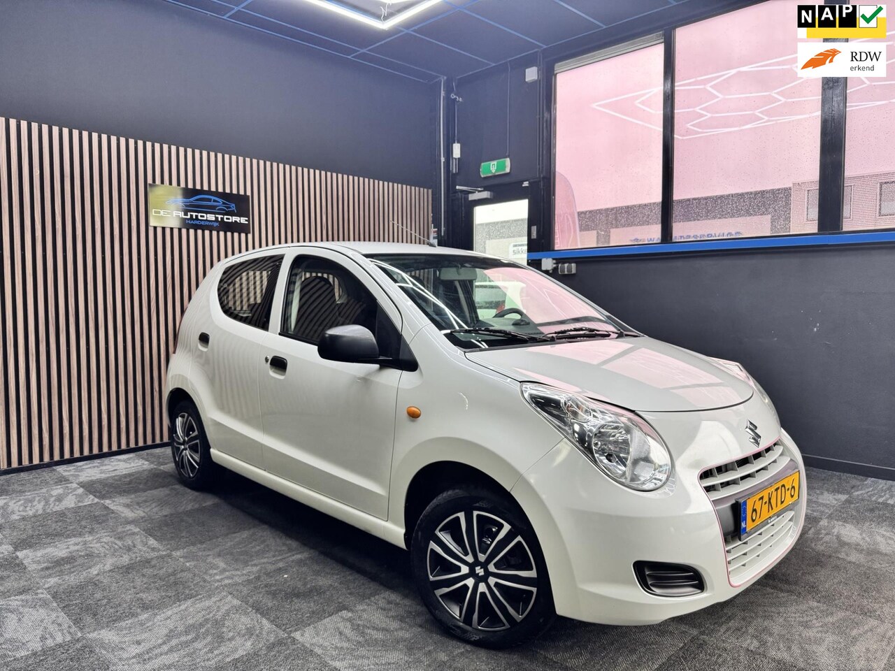 Suzuki Alto - 1.0 Comfort Airco bluetooth Pdc Zeer nette Auto!!! - AutoWereld.nl