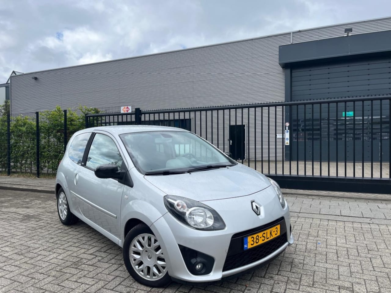 Renault Twingo - 1.5 dCi Initiale Clima|Leer 2011 - AutoWereld.nl