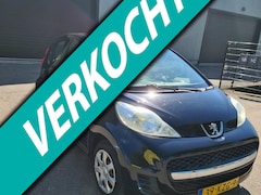 Peugeot 107 - 1.0-12V XR - 5 DEURS- CENTRALE DEURVEGRENDELING- AIRCO- ELEKTRONISCHE RAMEN