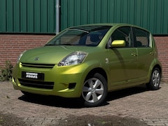 Daihatsu Sirion 2 - 1.0-12V Premium