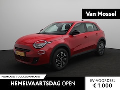 Fiat 600e - RED 54 kWh | Carplay | Parkeersensoren | Ruime Auto |