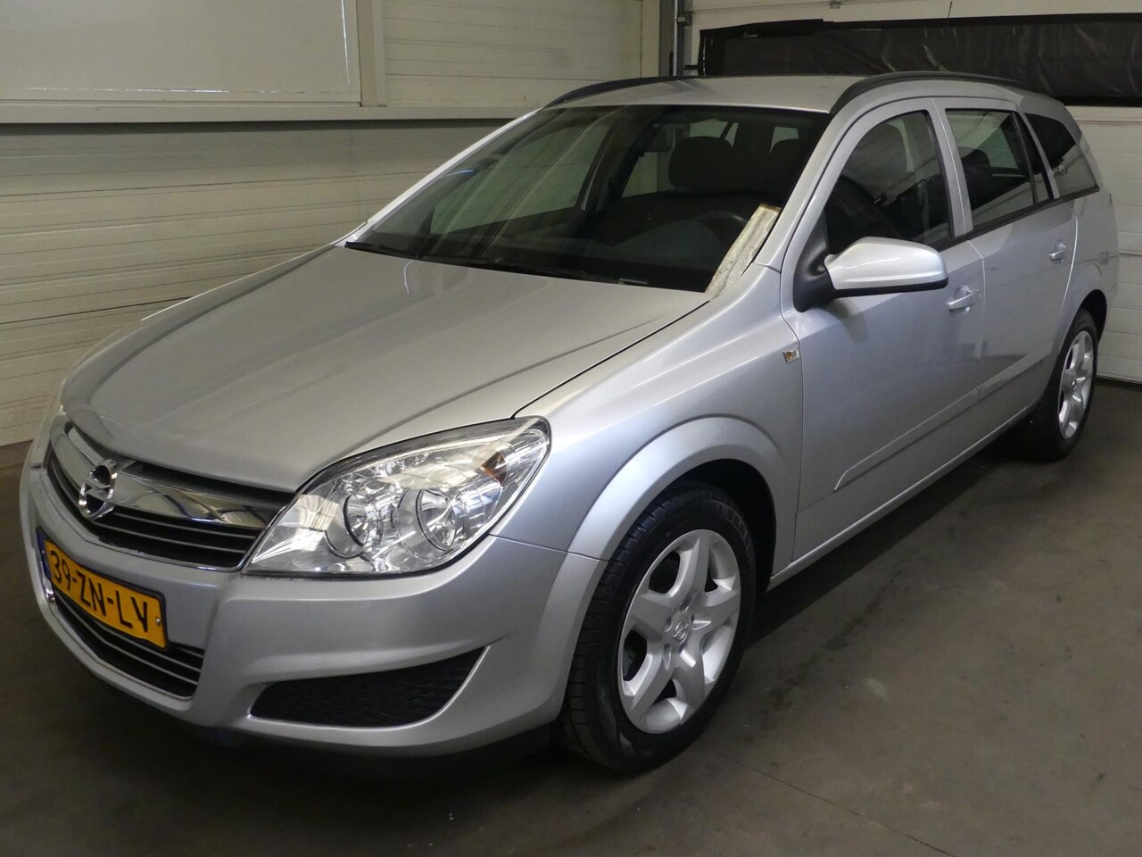 Opel Astra Wagon - 1.6 Busin- Airco - Weinig KM NAP - Cruise Control - AUX - AutoWereld.nl