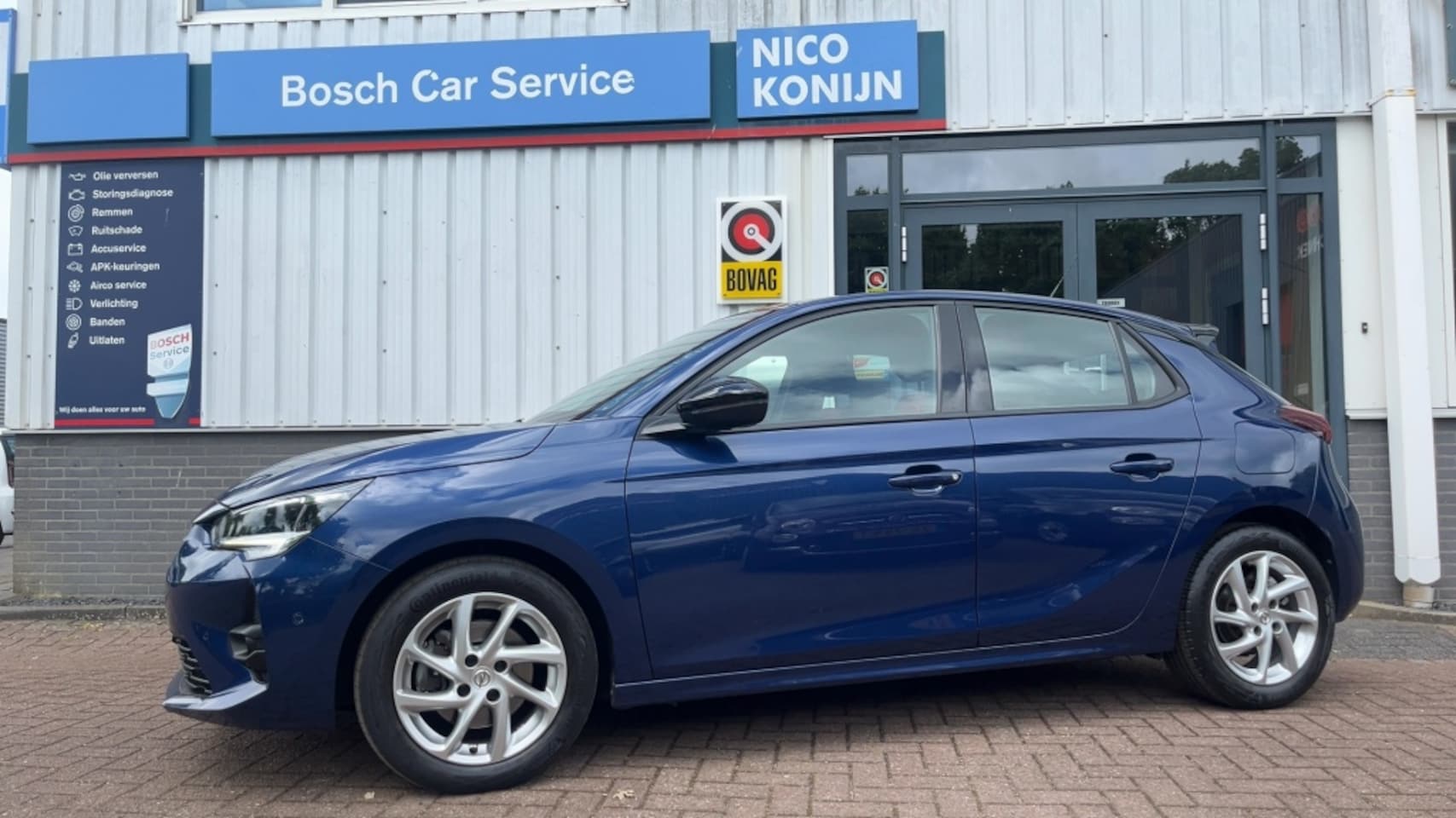 Opel Corsa - 1,2T GS-line Automaat Navigatie / 1/2 Leer - AutoWereld.nl