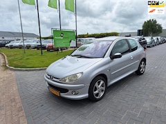 Peugeot 206 - 1.6-16V Quiksilver / Nette auto / APK mei 2026