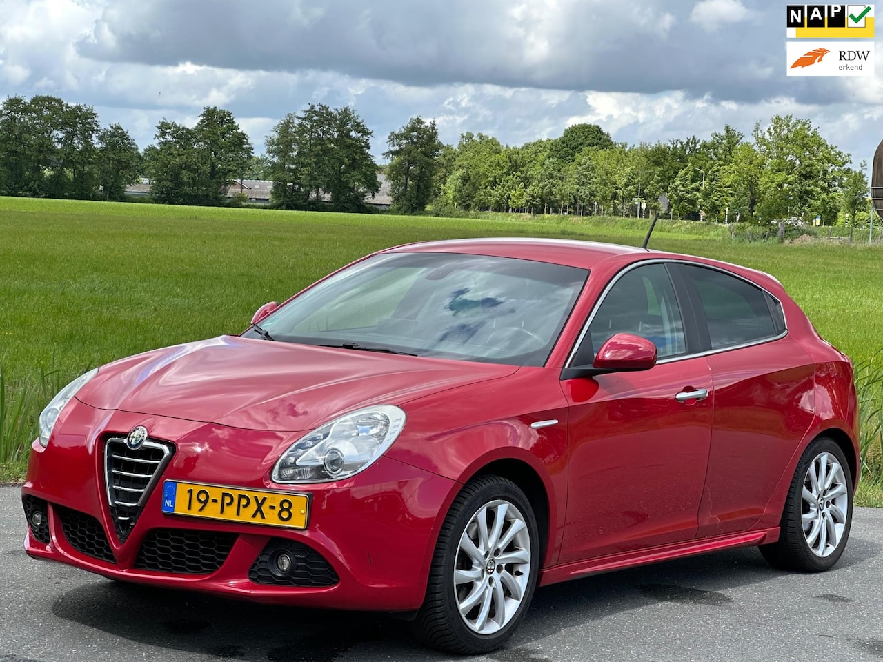 Alfa Romeo Giulietta - 1.4 T Turbo Distinctive | Nap | Navi - AutoWereld.nl