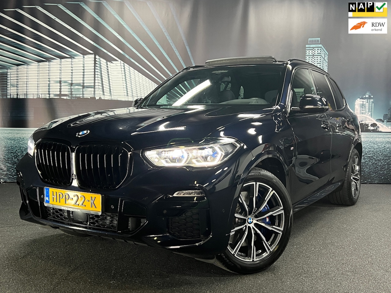 BMW X5 - XDrive45e M-SPORT PANO/HUD/LASER/H&K/DAP - AutoWereld.nl