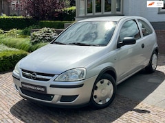 Opel Corsa - 1.2-16V Rhythm