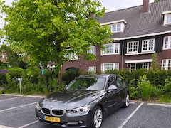 BMW 3-serie - 316i High Executive