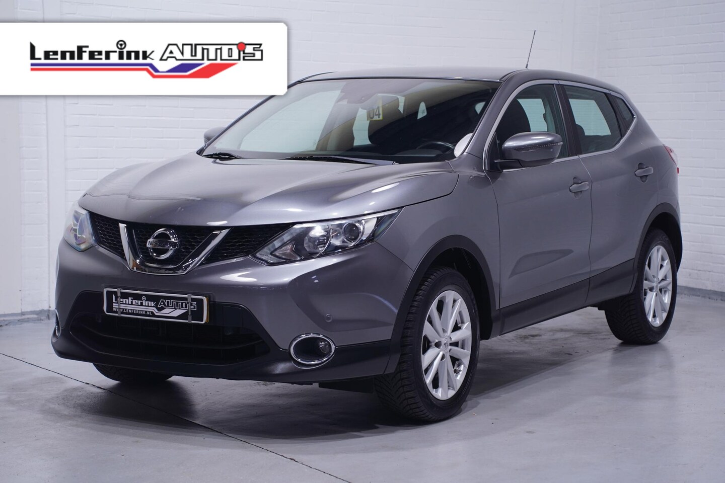 Nissan Qashqai - 1.2 Acenta Clima Stoelverwarming Trekhaak PDC v+a Cruisecontrol - AutoWereld.nl