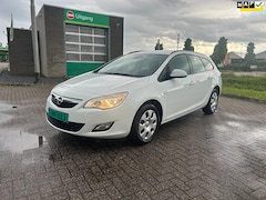 Opel Astra Sports Tourer - 1.4 Edition Airco