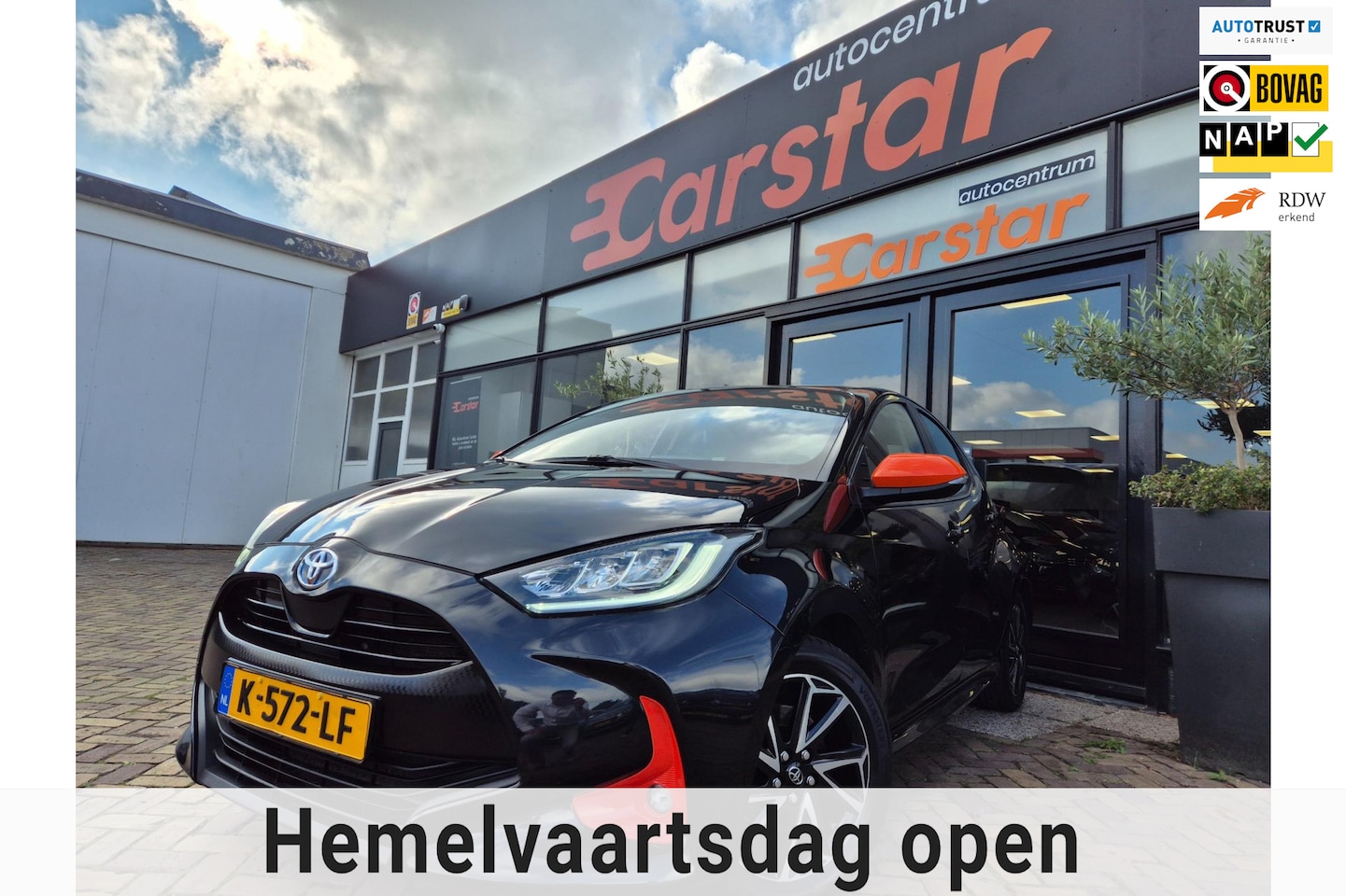 Toyota Yaris - 1.5 Hybrid First Edition|Cruise|Camera|Trekhaak - AutoWereld.nl