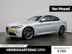 Alfa Romeo Giulia - 2.0T Sprint | Lederen Bekleding | Stoel + Stuurverwarming | Navigatie | Camera | 19" Velge