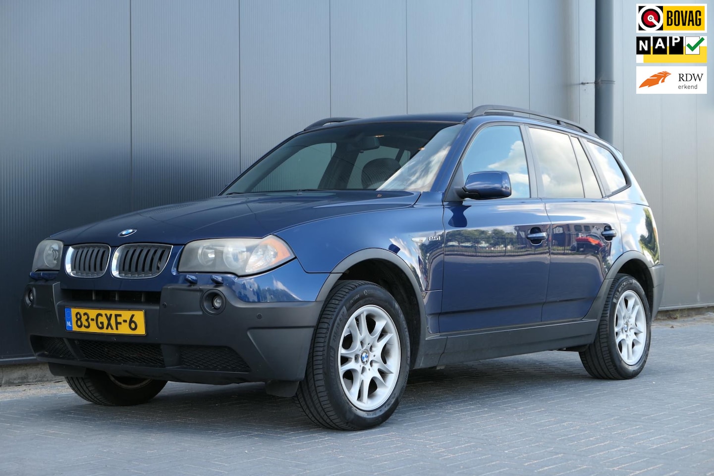 BMW X3 - 2.5i Executive Pano Leder Automaat Stoel verwarming Cruise - AutoWereld.nl