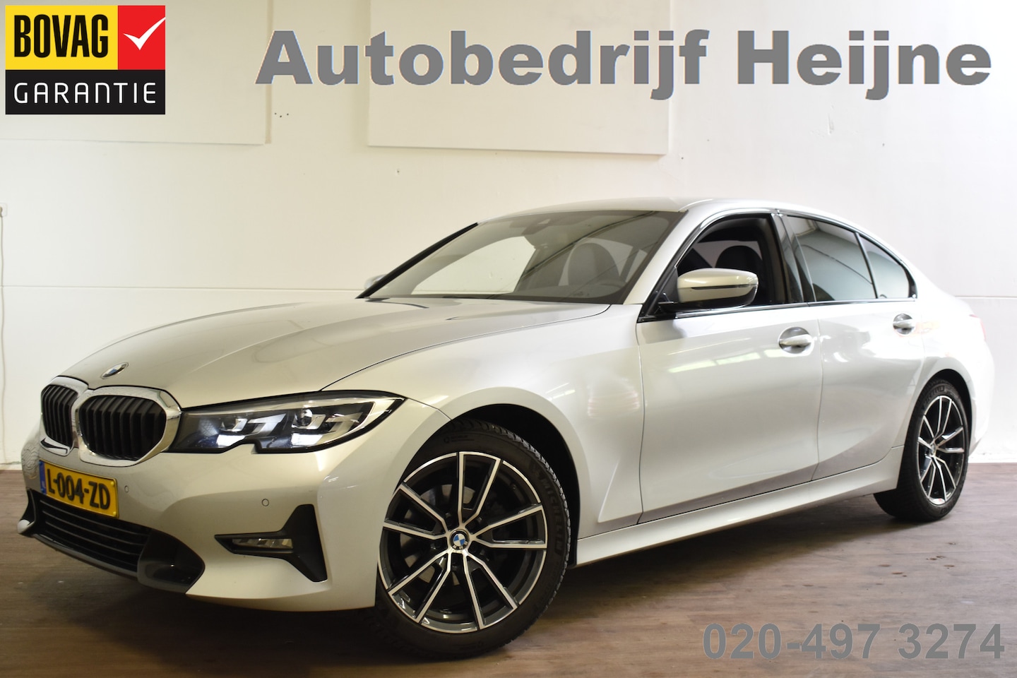 BMW 3-serie - 318IA 2.0 156PK EXECUTIVE SPORT LEDER/NAVI/CARPLAY - AutoWereld.nl