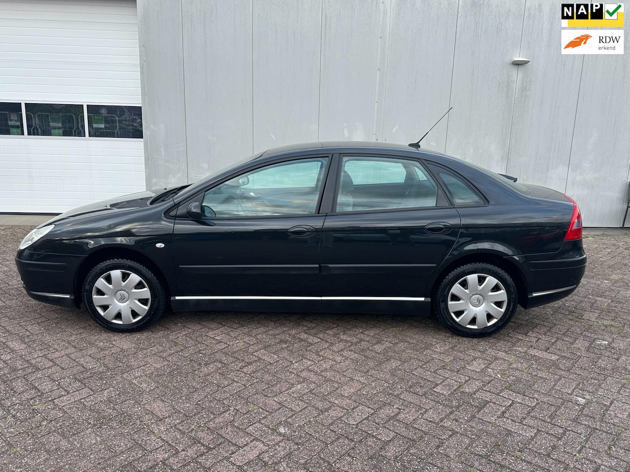 Citroën C5 - 2.0-16V Ligne Prestige 2.0-16V Ligne Prestige - AutoWereld.nl