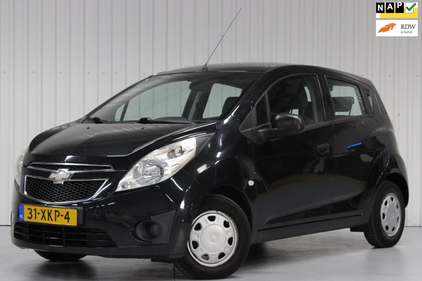 Chevrolet Spark - 1.0 16V LS 1.0 16V LS - AutoWereld.nl