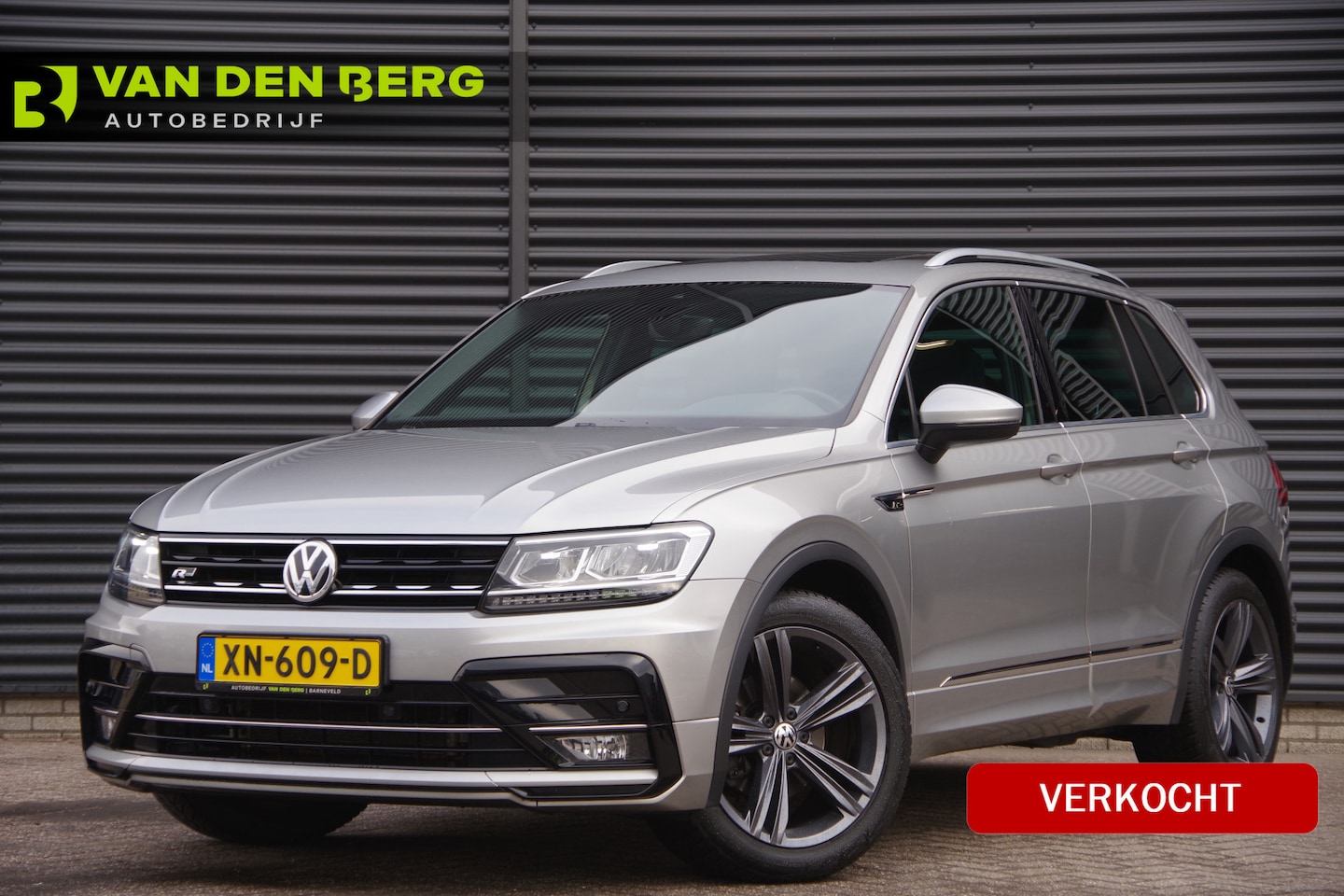 Volkswagen Tiguan - 1.5 TSI Highline R-Line AUT. PANO, LED, LEDER, ACC, VIRTUAL COCKPIT, NAVI, PARKEERSENSOREN - AutoWereld.nl