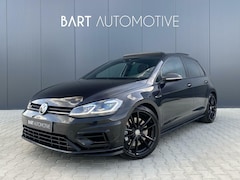 Volkswagen Golf - 7.5 2.0 TSI R 4Motion 310PK|Akrapovic|Pano|Stoelverwarming