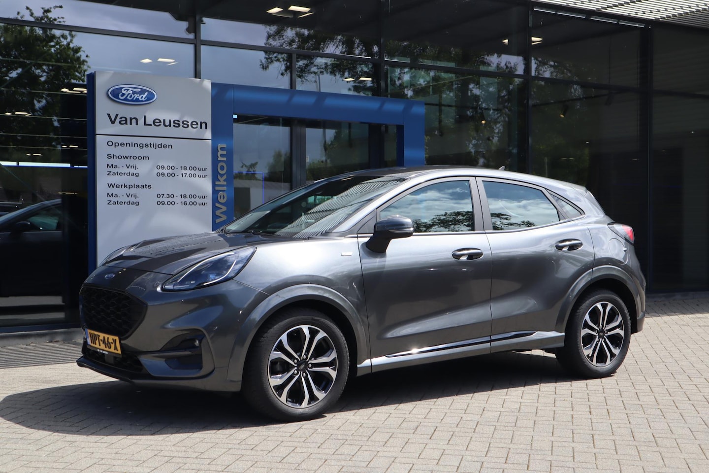 Ford Puma - 125PK HYBRID ST-LINE APPLE/ANDROID STUUR/STOELVERWARM. NAVI CRUISE PARK-SENSOREN - AutoWereld.nl