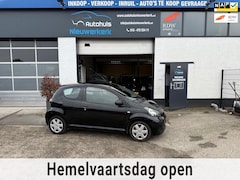 Toyota Aygo - 1.0-12V Access- met Airco, NAP en een nieuwe APK