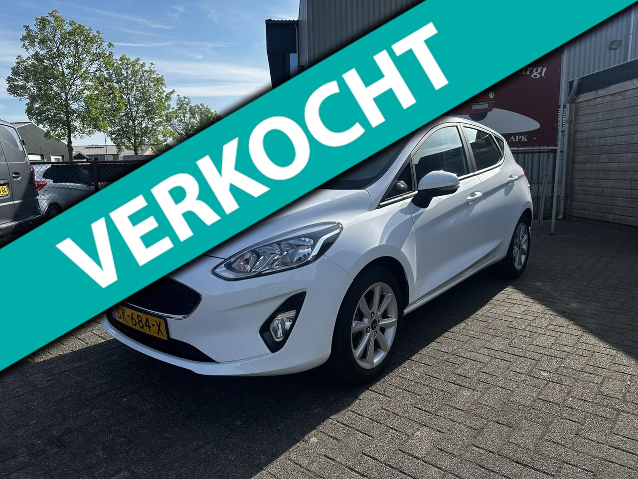 Ford Fiesta - 1.1 Trend Airco | Navigatie | Cruise Control | Dealer Onderhouden - AutoWereld.nl