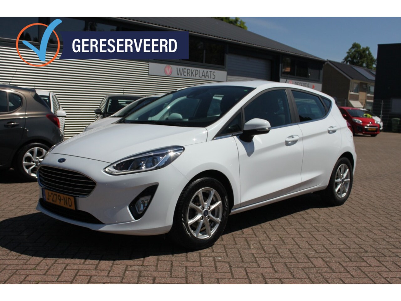 Ford Fiesta - 1.0 EcoB. Titanium, navi, stoel/stuur verwarming, apple carplay - AutoWereld.nl