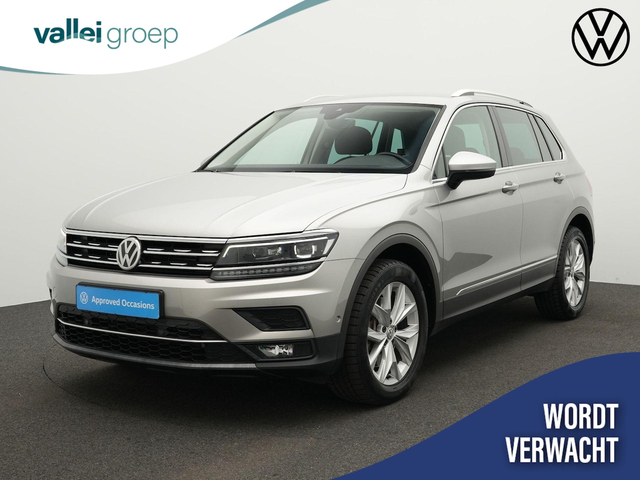 Volkswagen Tiguan - Highline 2.0 TSI 180 pk DSG 4Motion | LED Plus Koplampverlichting | Stoelverwarming | Driv - AutoWereld.nl