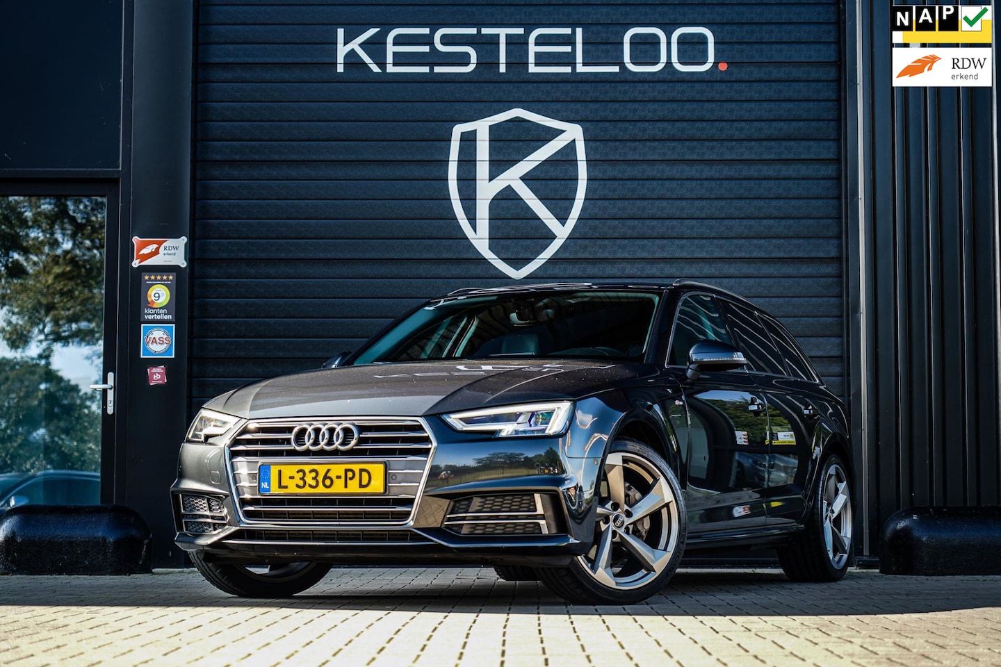 Audi A4 Avant - 3.0 TDI 300 PK 3XS-LINE TREKHAAK/VIRTUAL/DRIVE SELECT/STOELVERW. - AutoWereld.nl