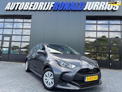 Toyota Yaris - 1.5 Hybrid Active NL.Auto/Automaat/Navigatie/Camera/Climatronic/1Ste Eigenaar/Dealer Onder