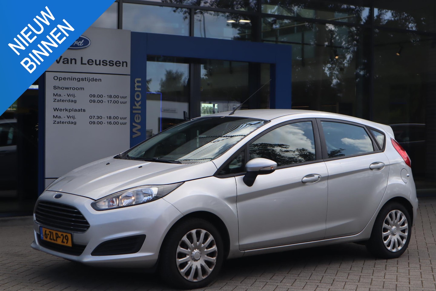 Ford Fiesta - 1.25 TREND 5-DEURS AIRCO TREKHAAK RADIO-CD - AutoWereld.nl