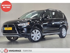 Mitsubishi Outlander - 2.4 Instyle 4WD/ /7-Persoons/ Automaat/ 18'' LMV/ Elek. Schuif-Kantel dak/ Bi-Xenon/ Audio