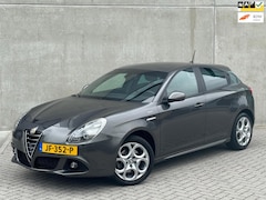 Alfa Romeo Giulietta - 1.4 Turbo 170pk AUT Multi AIR 2016 NAP