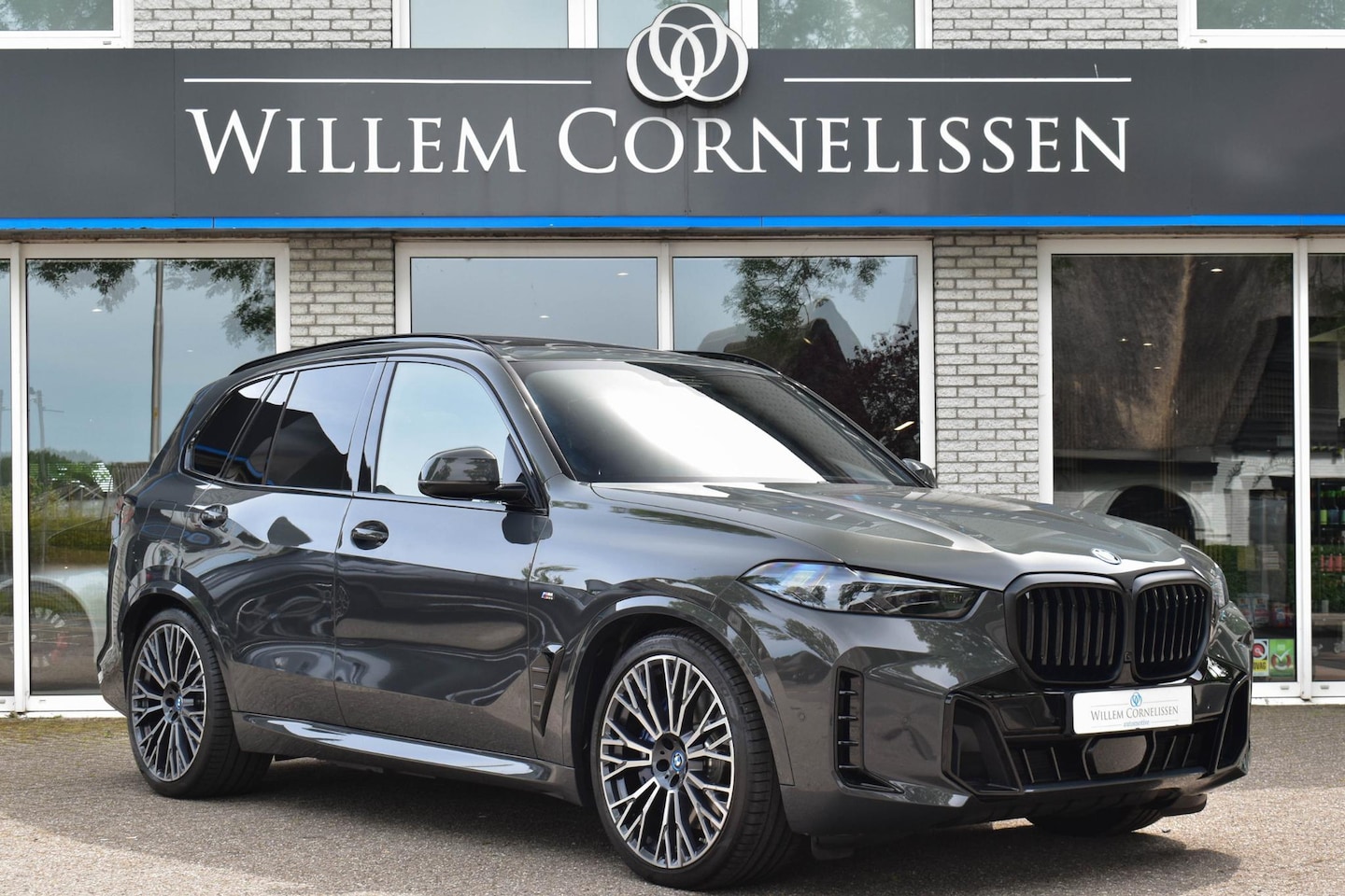 BMW X5 - xDrive50e M-Sport Leder Head Up Trekhaak Massage S - AutoWereld.nl