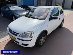 Opel Corsa - 1.3 CDTI Essentia 2006 - APK jan-2026 Airco Rijdt en schakelt prima